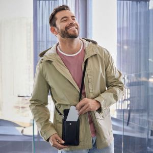 CARTERA PORTA PASAPORTE AVELINE personalizada